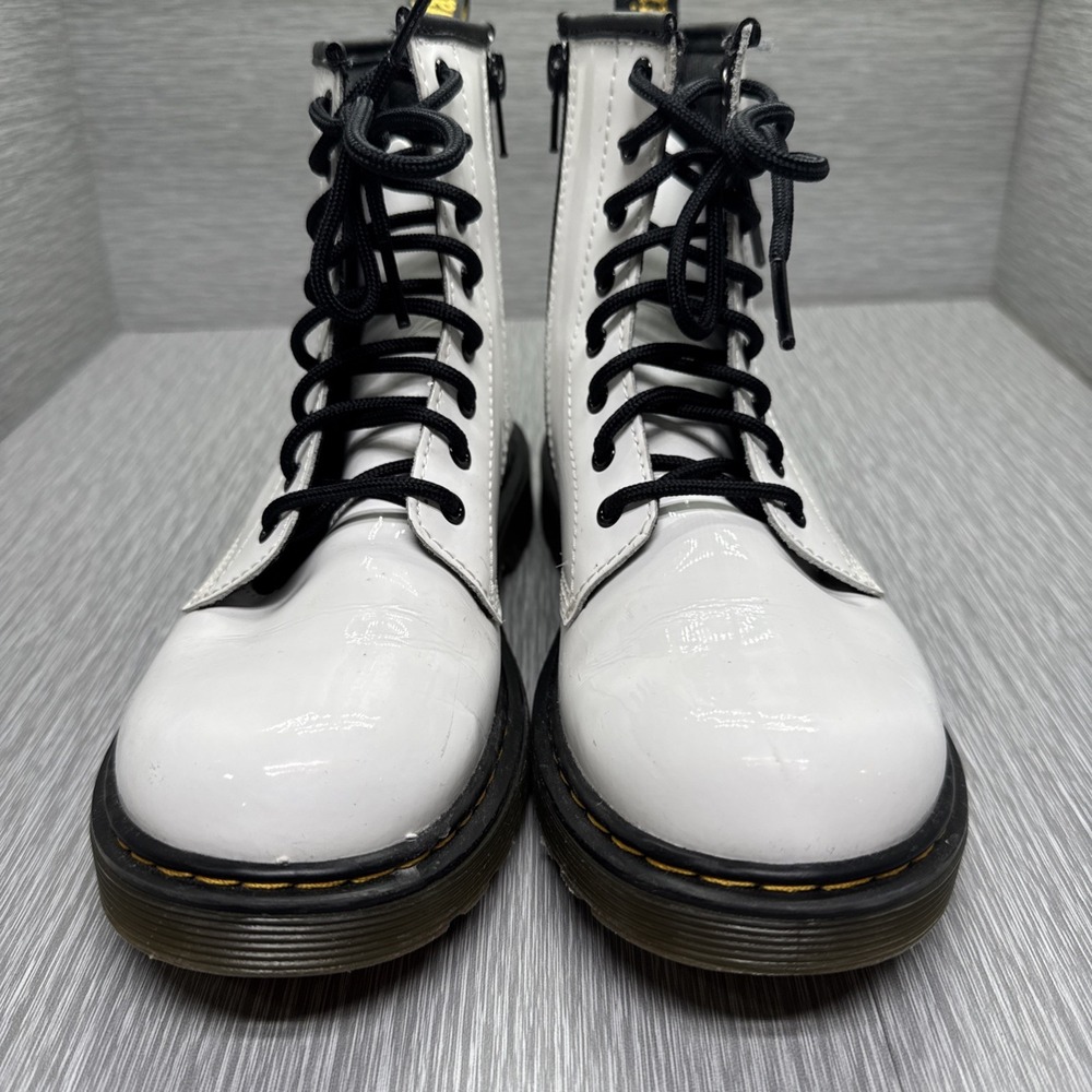 Dr. Martens 1460 White Patent‎ Combat Boots Women's 5 Zip Lace Up Punk Docs EU36